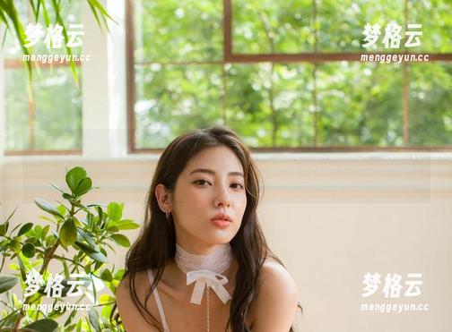 图库最新出炉，G.su(全智秀)的“LEEHEEEXPRESS-LERB”让我满脑子问号，还真挺好玩的。