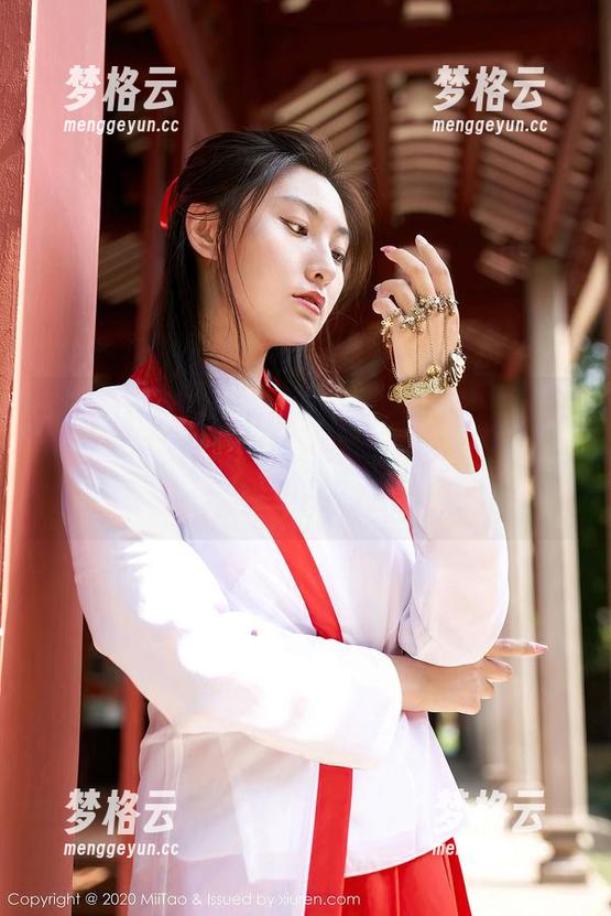 MiiTao蜜桃社 - 想让你的好友眼前一亮？赶紧下载陆萱萱Cecilia的双马尾图包吧，保证回头率100%！