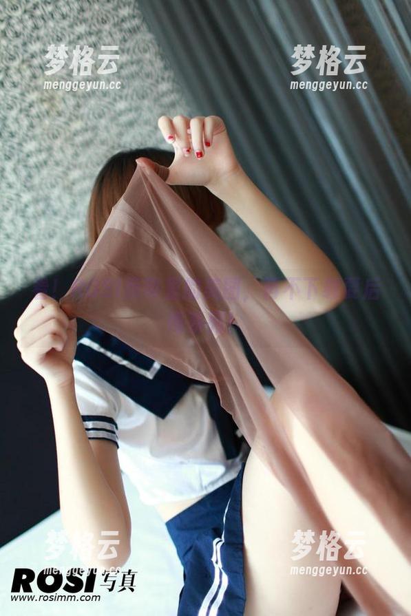看！ROSI吊带里的美图，再不下载要后悔系列！