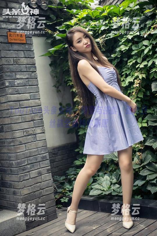 TouTiao头条女神 - 甜蜜与挑衅，张译丹丝袜全集如你所愿