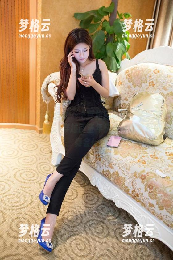TuiGirl推女郎 - 土豆姐的礼服全集：原图让你捧腹，穿越回童年恍若回到学校的舞会！