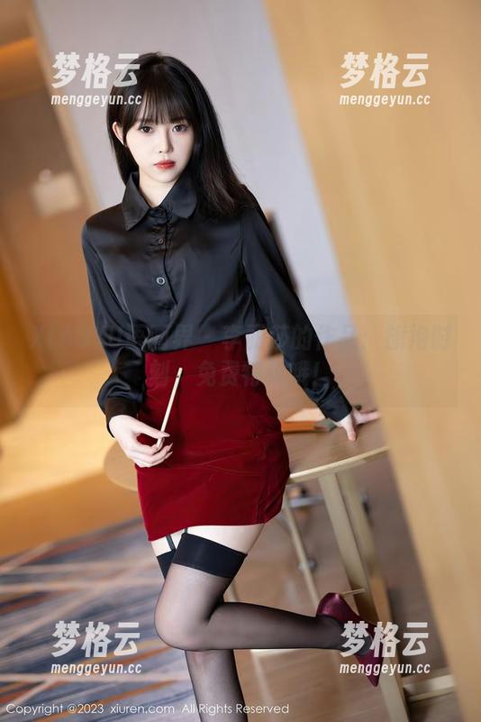 XIAOYU语画界 - 李丽莎的作品：旗袍时刻，免费特供哦！