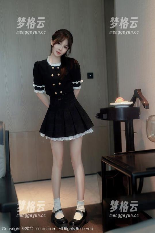 Xiuren秀人网-Angela小热巴 Xiuren秀人网 - 护士Angela小热巴打扮,原图里有让你陷入思考的沉静,图册里等你来看漫游。