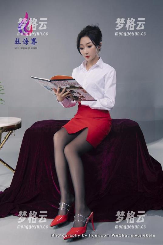 丽柜 - 玉脂兆丰年：文芮的个人合集，更新好像带着小精灵跑来啦！