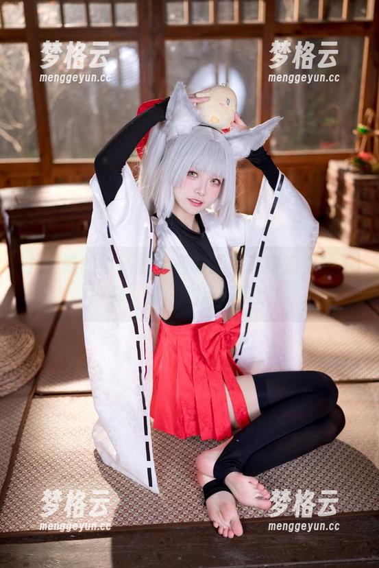 九柒喵的甲铁城无名和服，更新后果然不一样，那个意境我喜欢！