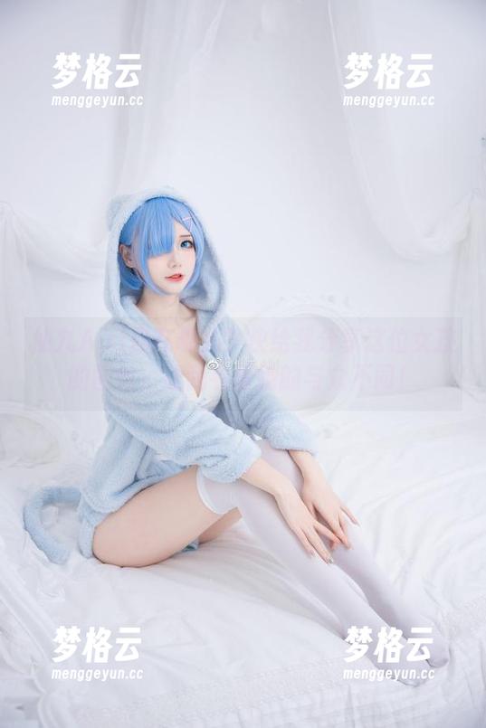 仙九Airi你在哪儿？快给我分享这位女孩的图包，让我看看她的与众不同！