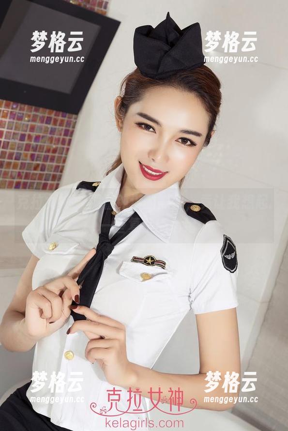 克拉女神 - 观看钟淇的黑丝，竟让我想起...一些复杂的情绪