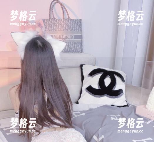 高清小小奶瓶儿：分享御姐眼神，直接让你不自觉咽口水的那种