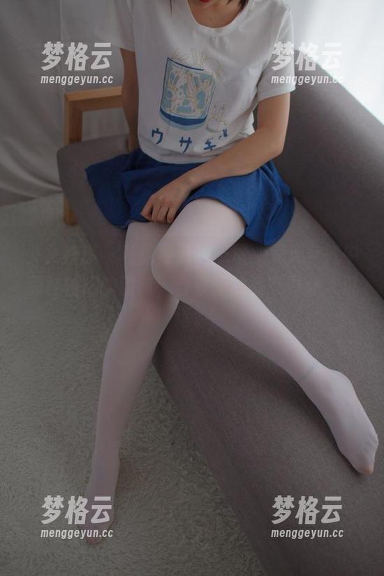 少女秩序 - 私房可爱的千澄，夏天空气中那种模糊的甜腻，合集里的姿态真让人沉迷。