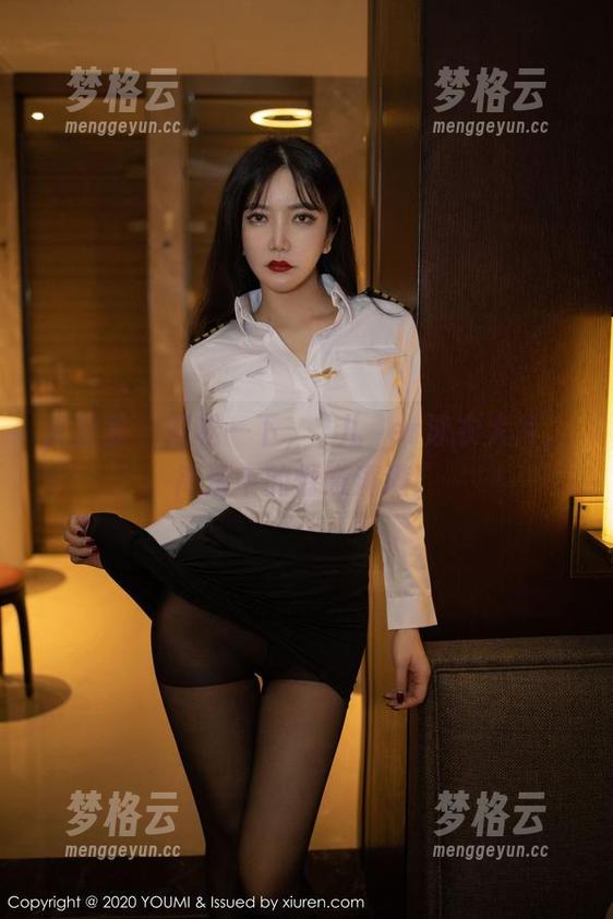 尤蜜荟 - 轻松一下，玥儿玥er泳衣大片，高清中的惬意满满！