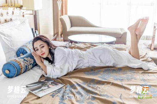 推女神 - 你见过土肥圆矮的美脚原图吗？我觉得应该给我的短裤上个解释。