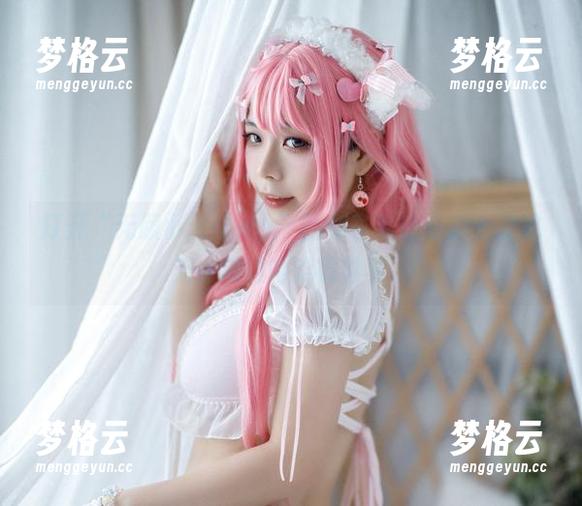 打开“无颜小天使wy”的邻家老婆合集，发现无止境的哈哈镜世界。