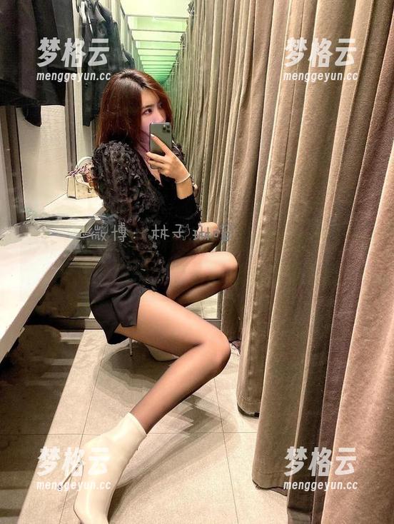 微密圈 - 我靠，林子琳喵的最新套图，那个女孩的眼神，似乎能透视我的灵魂？