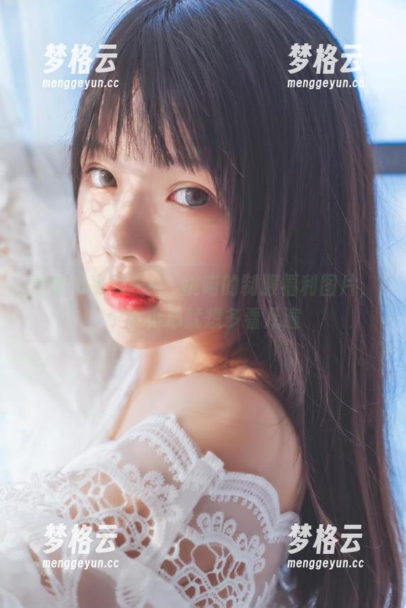 日常小确幸——桜桃喵的制服福利图片，一不小心就想多看几遍