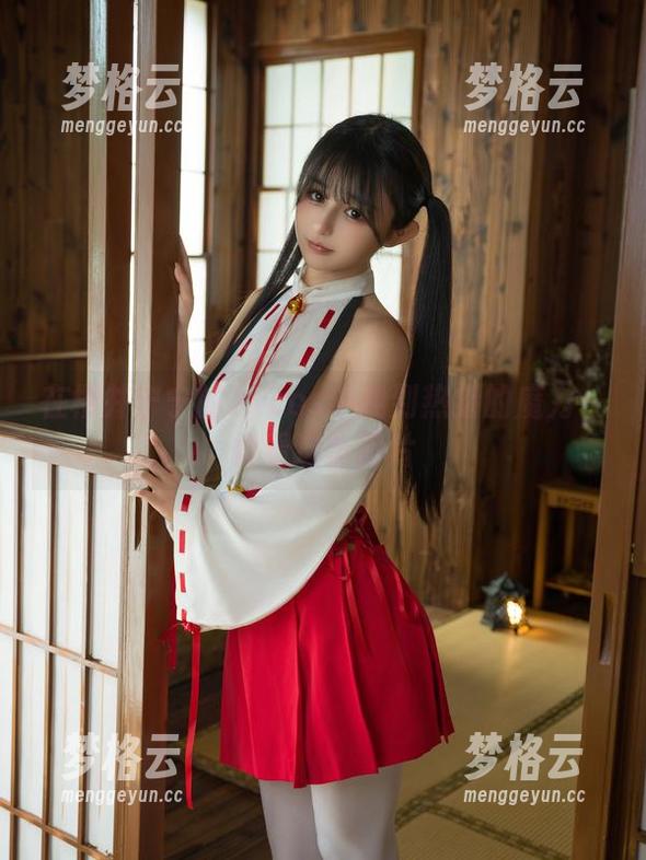 在樱井宁宁的JKcos中找到热蜡的魔力—快看这些图片