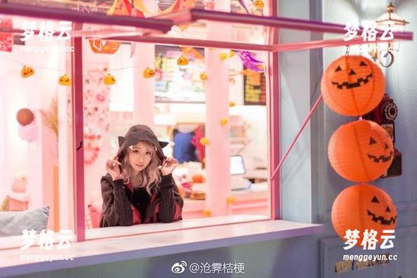 沧霁桔梗的黑太子作品：图片背后正经了几分