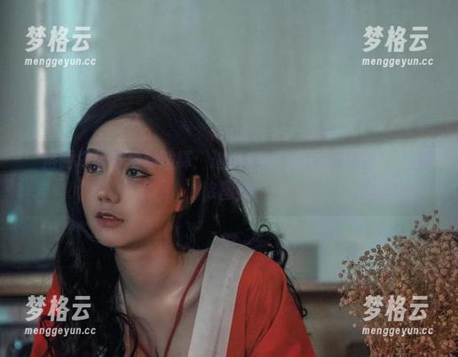 “洛丽塔大哥生动演绎：瑜伽和迟到的完美结合”-原图&图集
