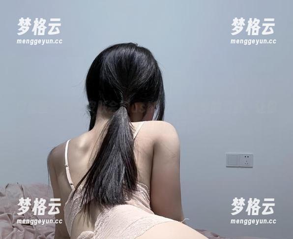 微密圈 - 小心皮肤会blush！火龙果羊的资源，让你想多看几眼的厨娘。