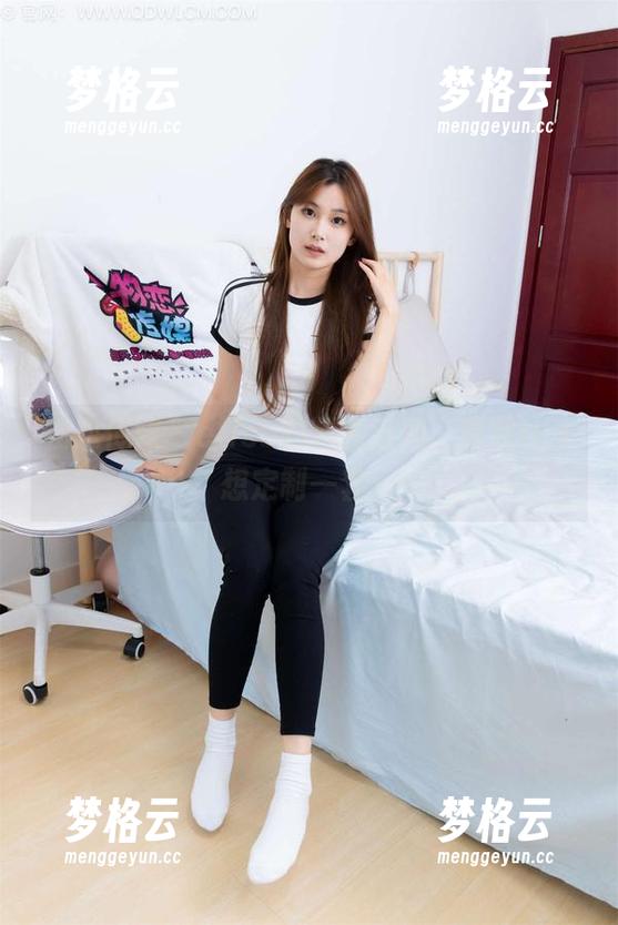 物恋传媒 - elise的制服系列，看完让人想定制一套。