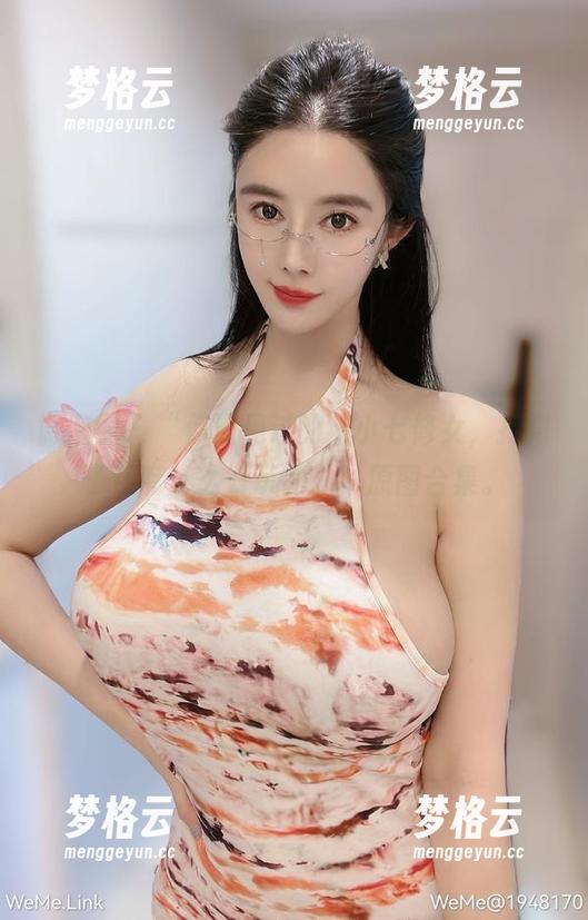 微密圈 - “你没见过的猪小七修女，扣帽子还有什么好玩的。”原图合集。