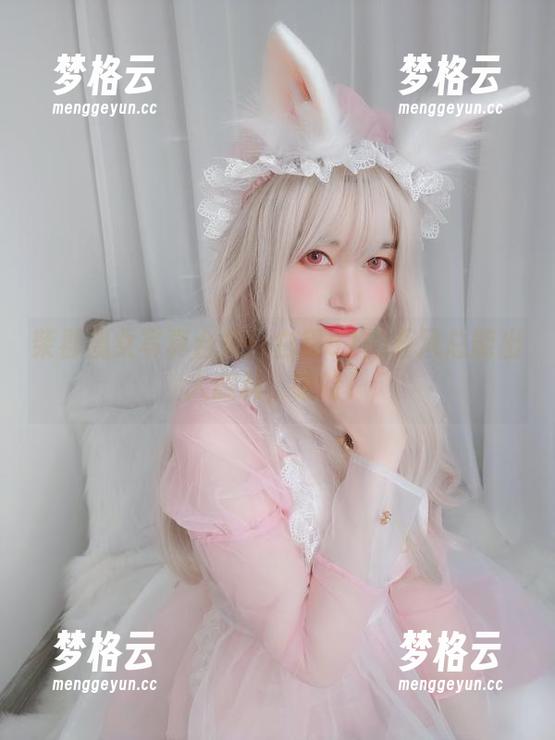 柴郡魔女写真合集：白银81的画风总能出人意料，哈哈！