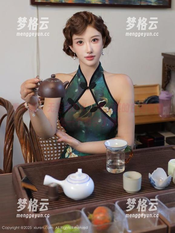秀人网 - 无圣光DIY，唐安琪的白裙图包，怎一个绝字了得！