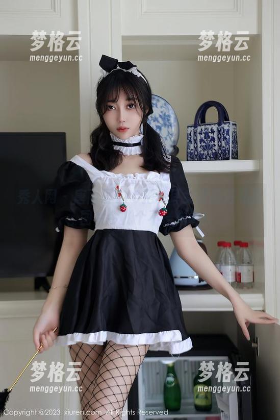 秀人网 - 唐雨辰TYC把兔耳女神搬进私拍，图片今儿个不一样哟！