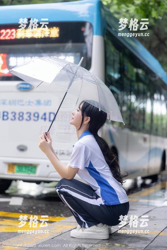 秀人网 - 精选豹纹图集，是小逗逗的这身打扮，让我想起了丛林！
