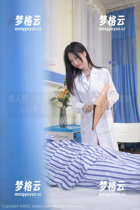 秀人网 - 拯救钱包的时刻到了——果果Nikki女王的原图就在这里免费送！