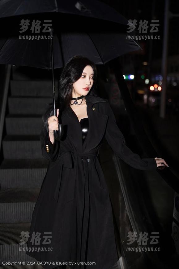 语画界 - 阿哟!李丽莎的牛仔裤搭配，美图分享妥妥的！