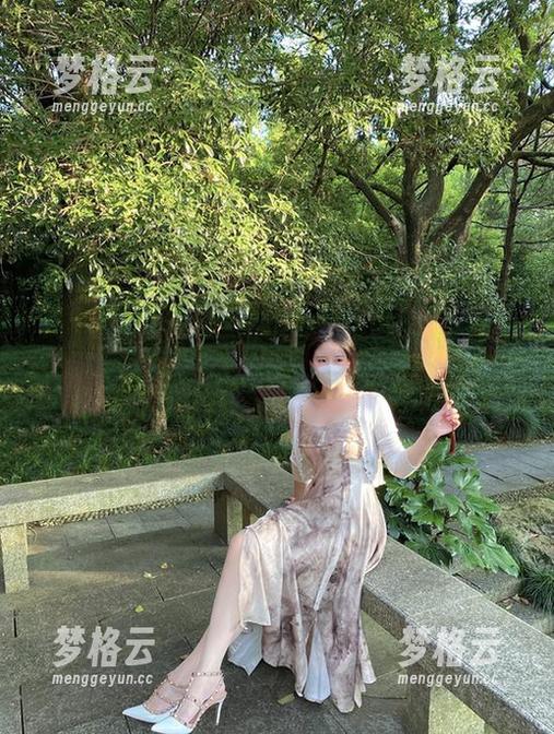 微密圈 - 软妹小九九的毛衣风采，嘿！这可是无圣光的图包，货真价实！