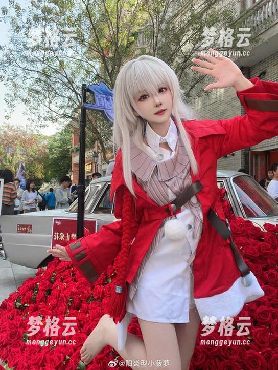 阳炎型小菠萝友情出镜：看见妹妹了没？在线求放大镜！